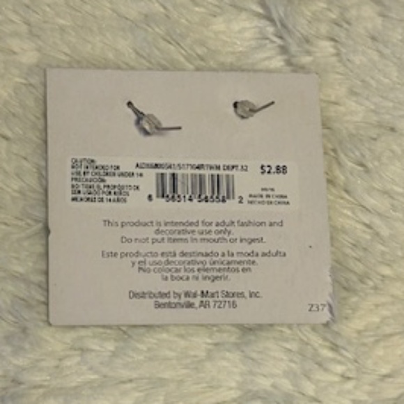 Hypoallergenic teardrop earrings - NEW - Picture 2 of 3